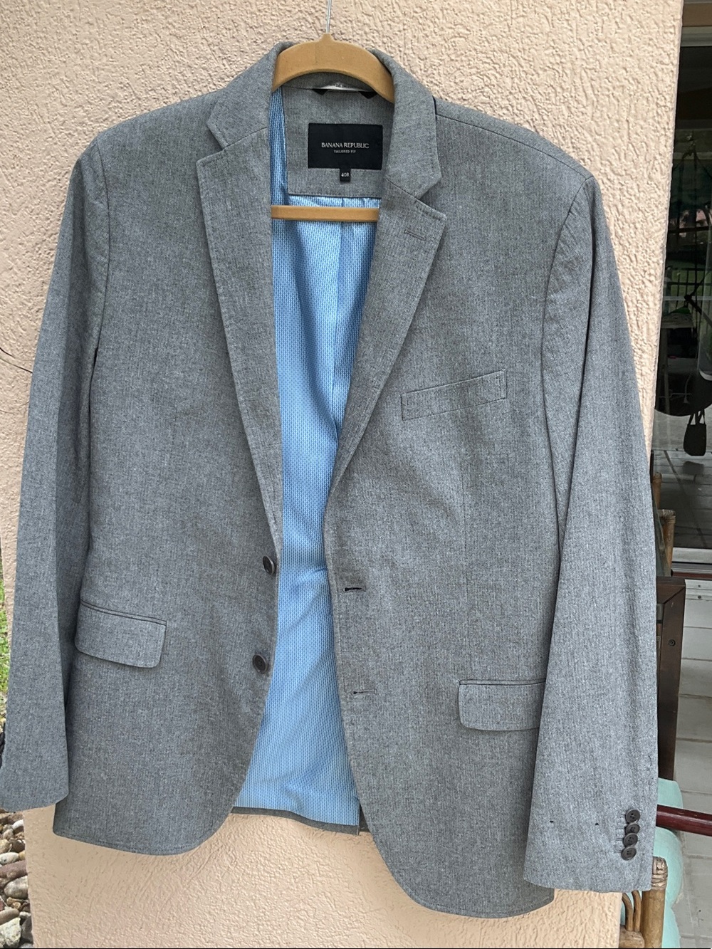 Banana Republic Light Gray Men's Sport Coat with Light Blue Lining